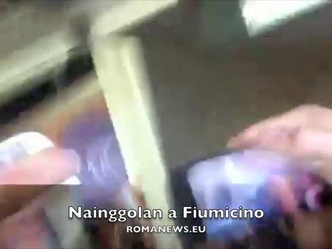 Radja Nainggolan arriva a Fiumicino accolto dai tifosi