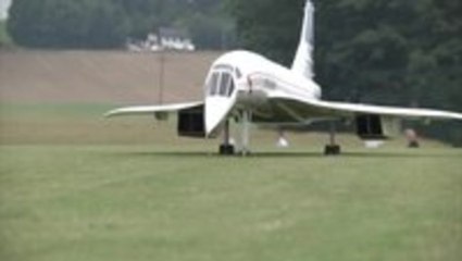 Huge RC Concorde Plane