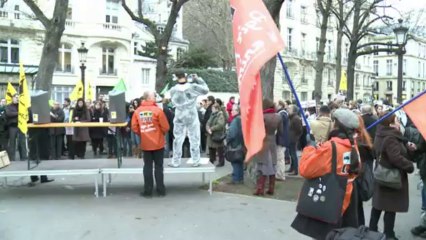 Paris: manifestation contre le projet de loi agricole