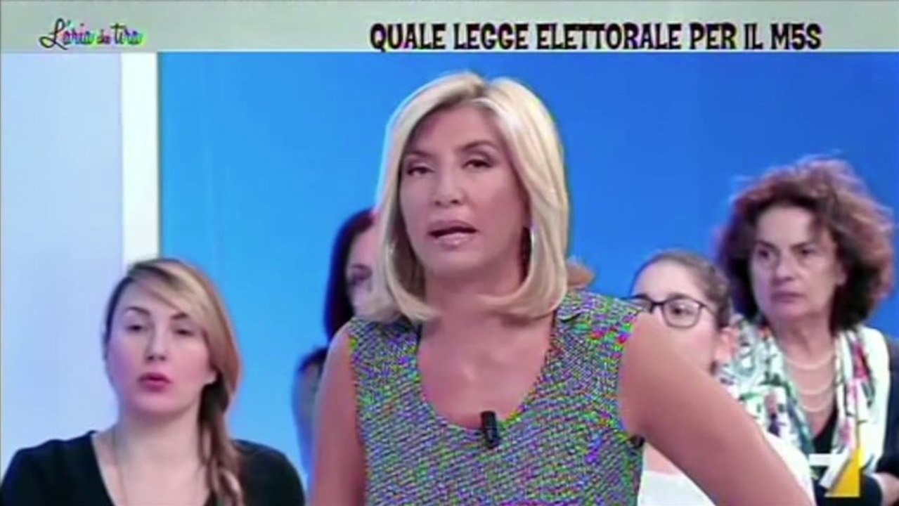 Paola Taverna (M5S) su La7: "Non c'è più tempo per giochetti politici!" - MoVimento 5 Stelle