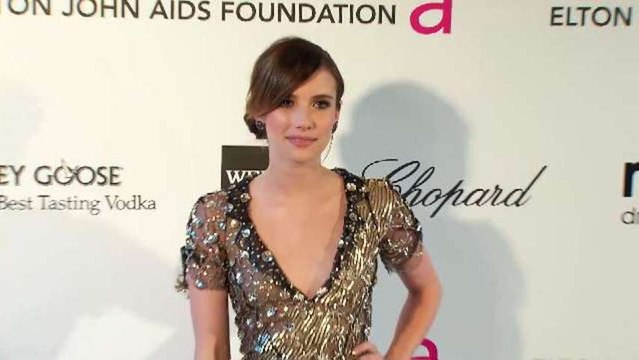 Emma Roberts Engaged to Evan Peters