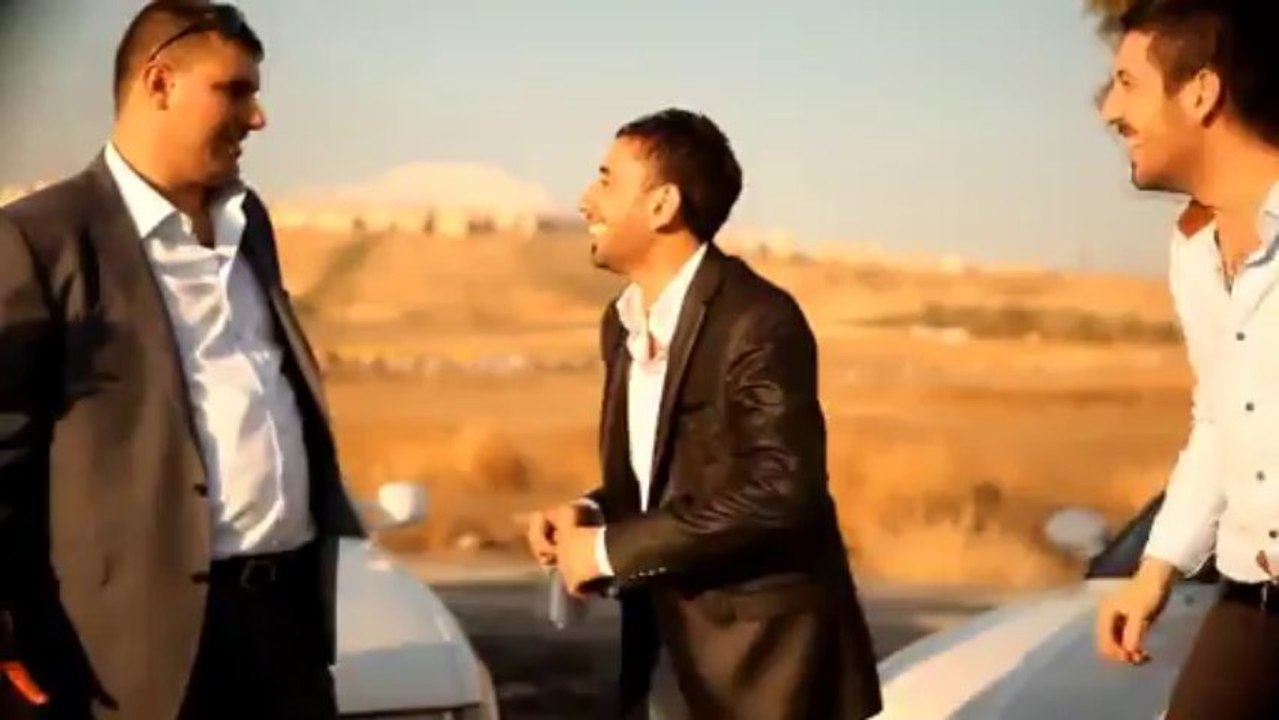 ANKARALI HÜSEYİN - LA BİZE HER YER ANGARA www.seslisehir.com // www.seslisehir.com [ATİL_44]