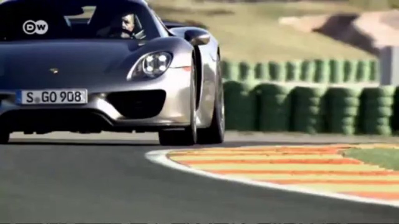 Admire it: Porsche 918 Spyder | Drive it!