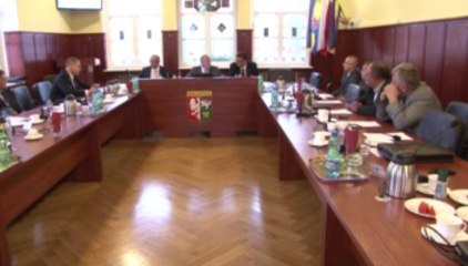 Sesja Rady Miejskiej w Bogatyni 28.10.2013r. cz. 6