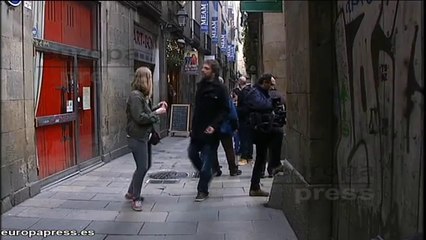 Degüella a un hombre y hiere a otro en Barcelona