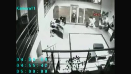 43 saniyede hırsızlık!