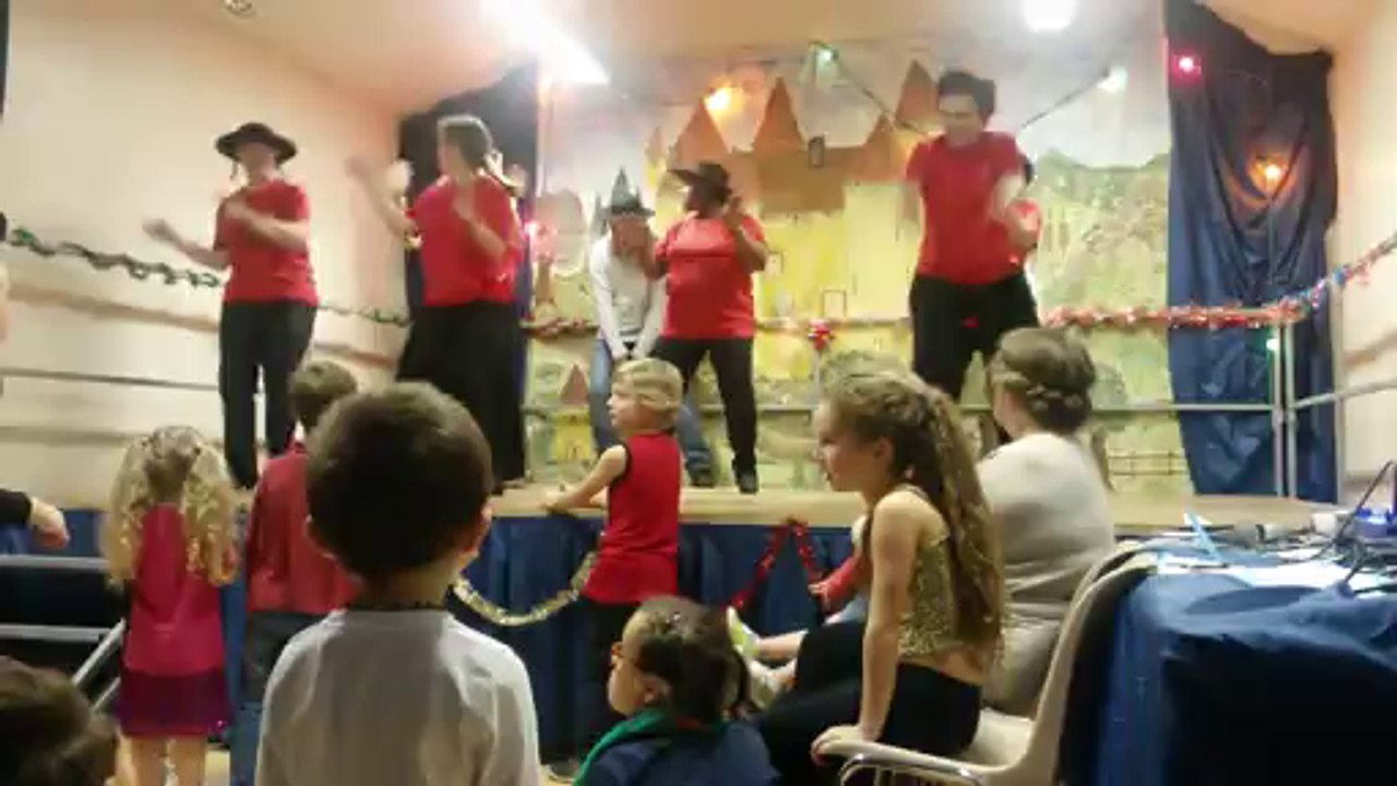 Membre de l'amicale +Mr le Maire et un Adjoint