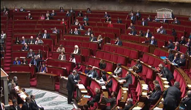 Emprunts toxiques : réponse de Pierre Moscovici à Joël Giraud lors des QAG [8 janvier 2014]