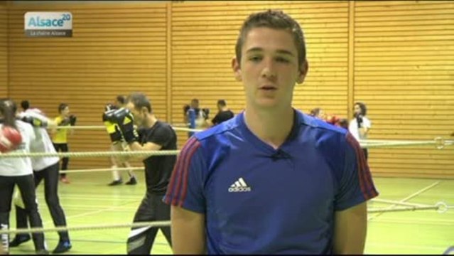 Etudiant infirmier et champion du monde de boxe française