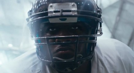 Pub Duracell super touchante! Avec le running back sourd Derrick Coleman,