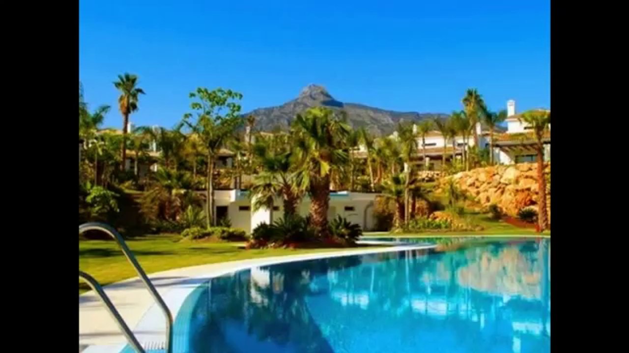 Contemporary Detached Villa For Sale in The Golden Mile Marbella
