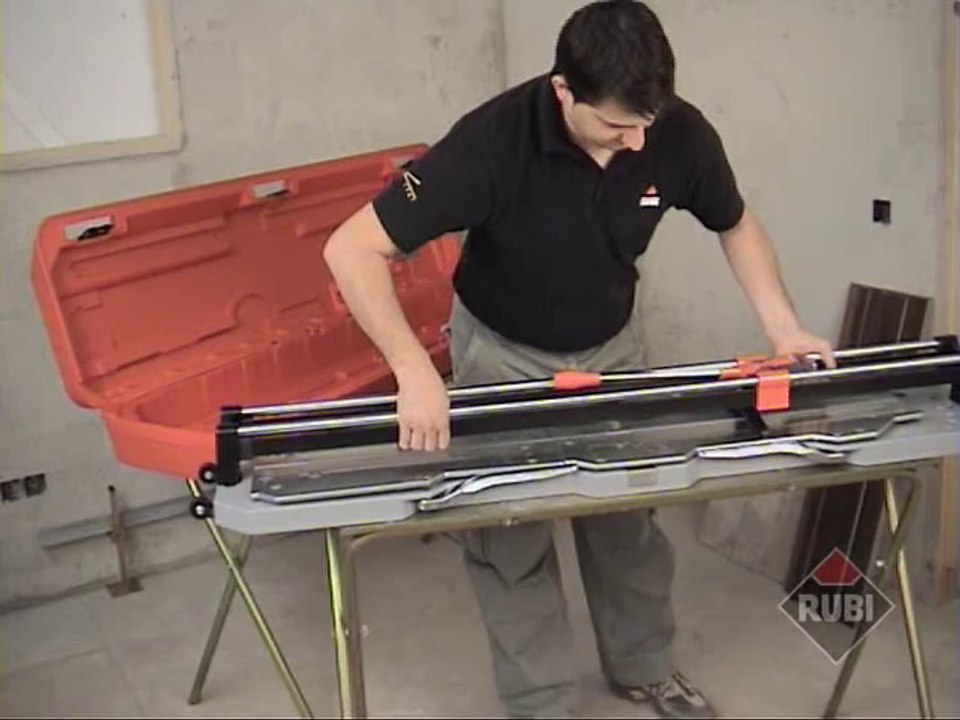 RUBI TX-N Cortadora de cerámica y porcelánico Profesional / Professional Tile and porcelain Cutter