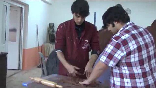 Heykeli de yapıldı