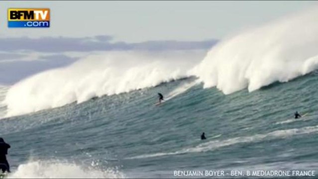 La gigantesque vague de Belharra fait le bonheur des surfeurs - 09/01