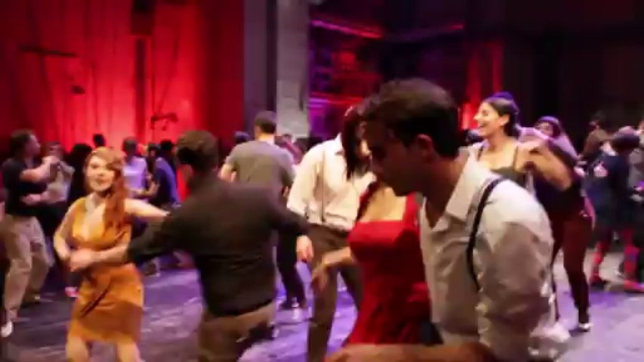 RIOT SWING #5 Teatro Valle Occupato 14 Dicembre 2013 - YouTube