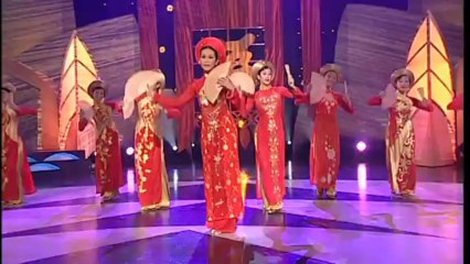 Đêm Giao Thừa Nghe Một Khúc Dân Ca - Hương Thủy