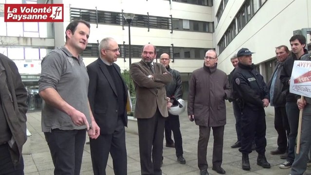 JA-FDSEA Aveyron : action syndicale à la CDOA