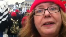 Les Bonnets rouges manifestent devant le tribunal de Vannes