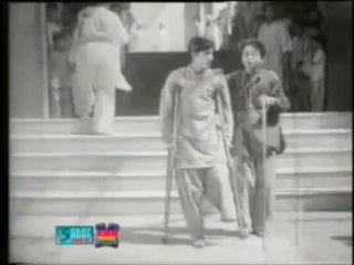 KARAM KI EIK NAZAR HUM PER