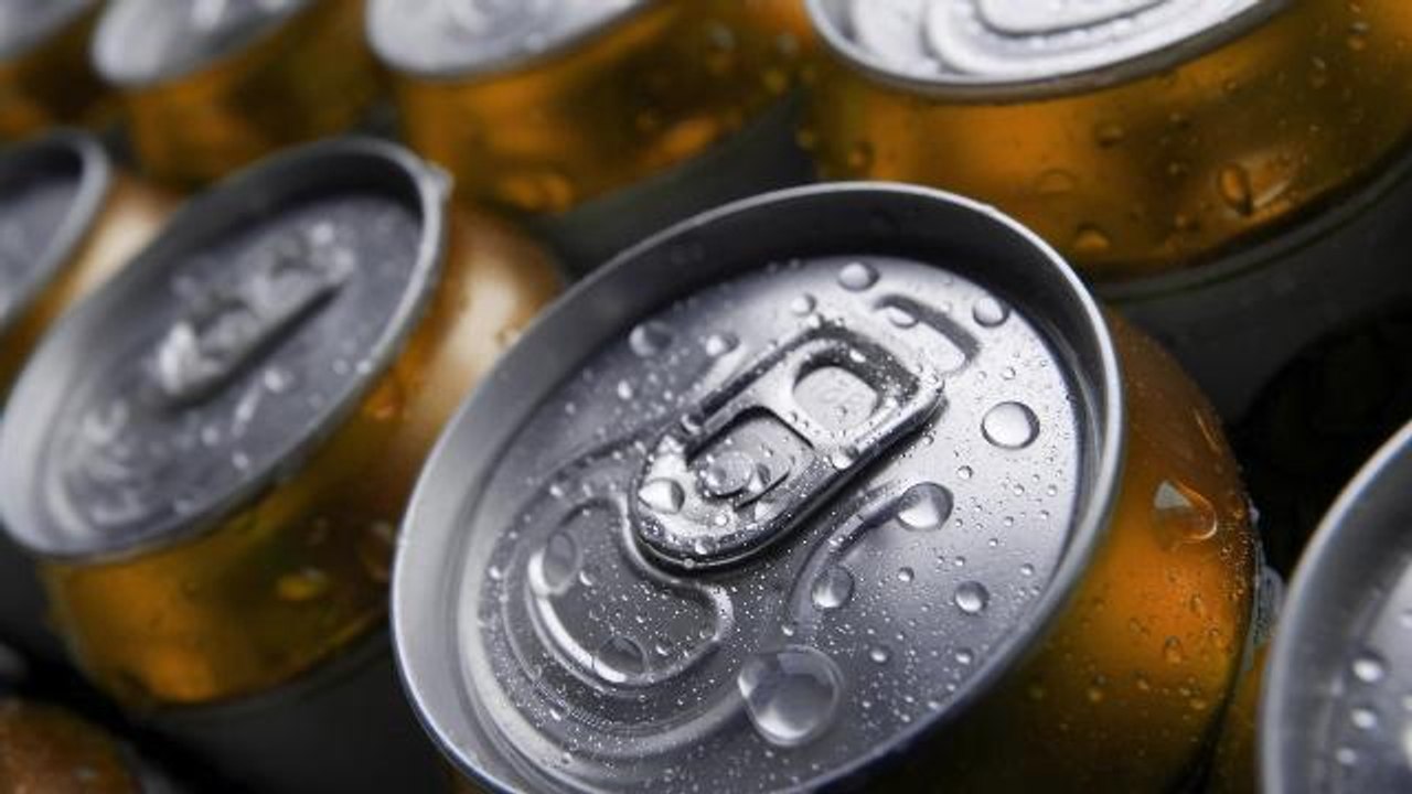 Firefighter Uses Beer To Distinguish Truck Fire