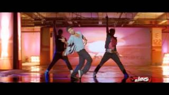 Yevadu Clear shampoo branding New promo - Movies Media