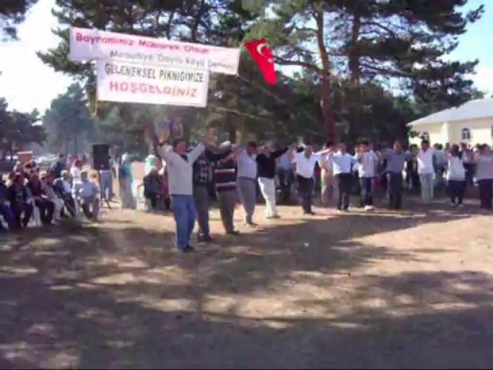 Dayılı köyü 2013 köy şenliği (part3)