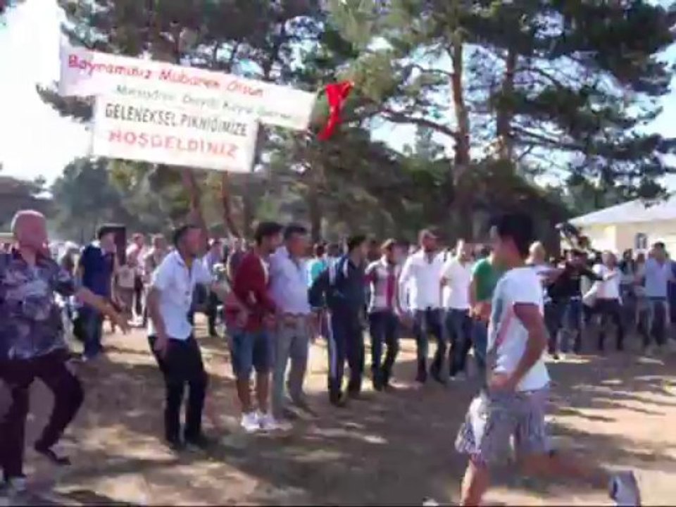 Dayılı köyü 2013 köy şenliği (part4)