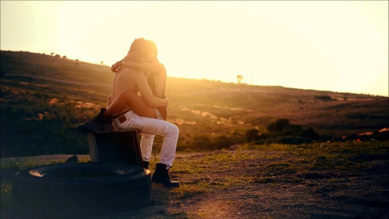 Chaim - Love Rehab [HD] - YouTube_0