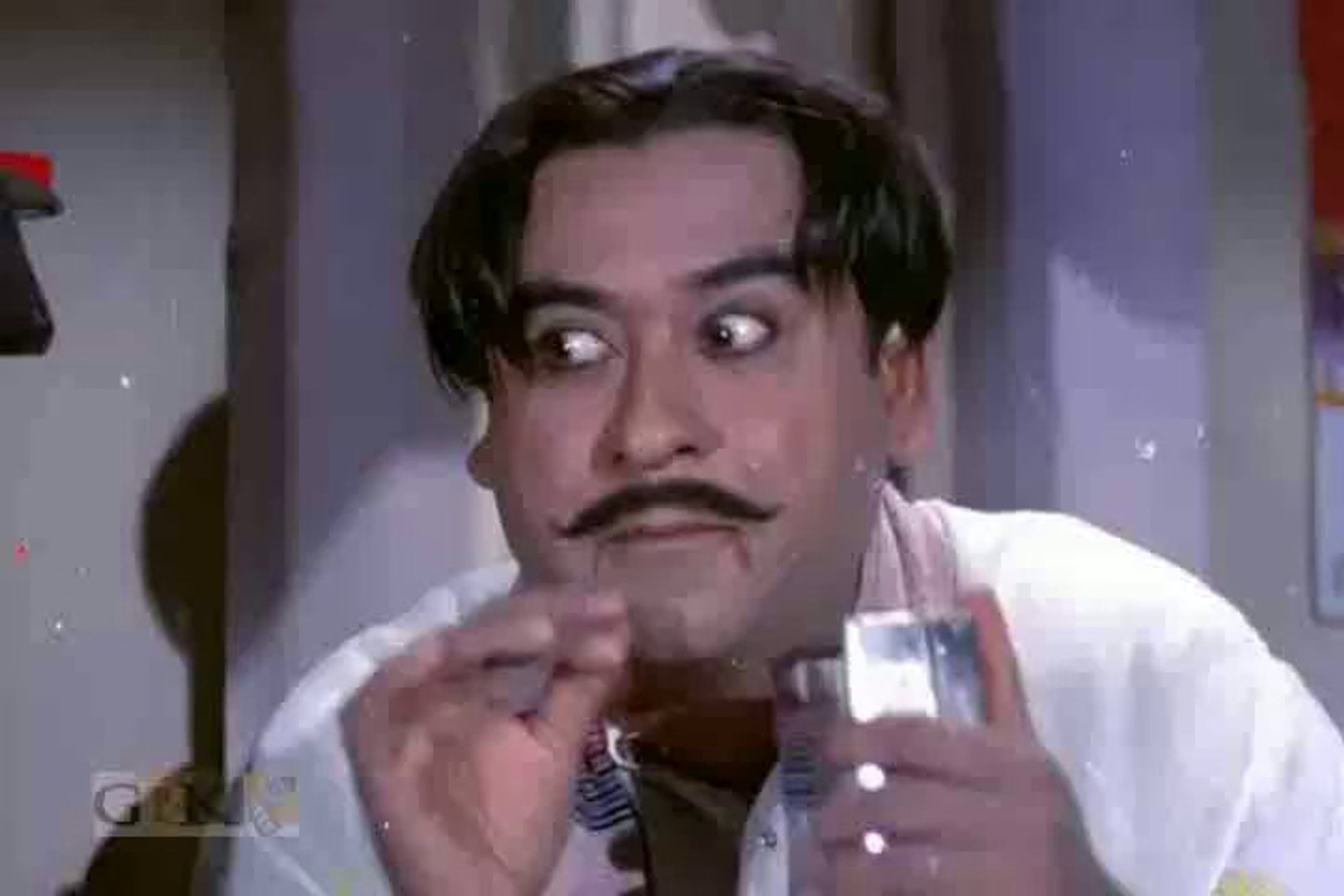 KISHORE KUMAR - Mere Samne Wali Khidki Mein - PADOSAN