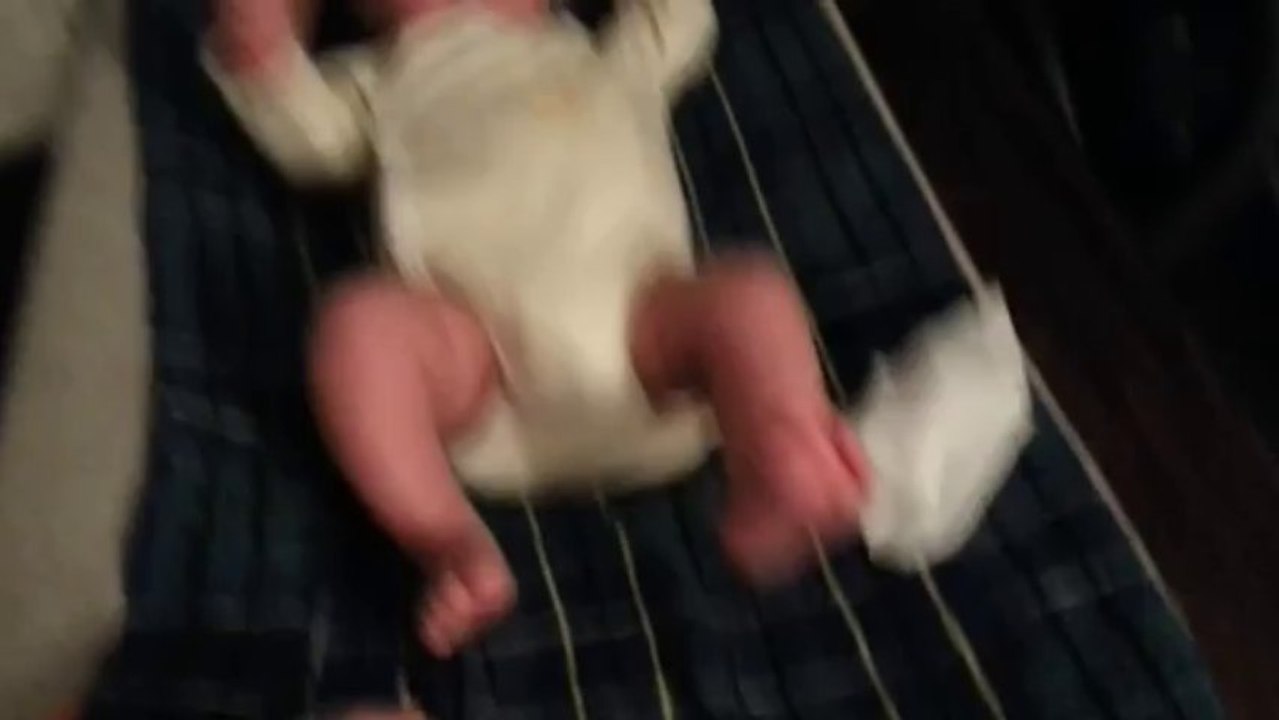 Aedan, mon fils de 1mois et demi.