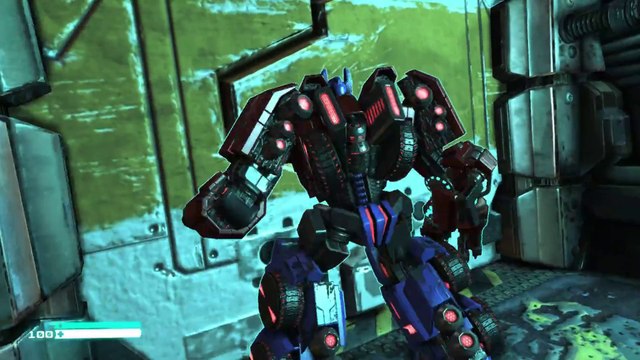 Transformers : La Chute de Cybertron - Un petit couloir et de la baston