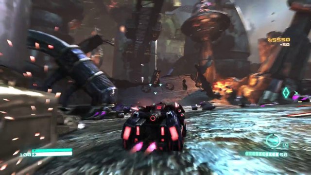 Transformers : La Chute de Cybertron - Un grand couloir et de la baston