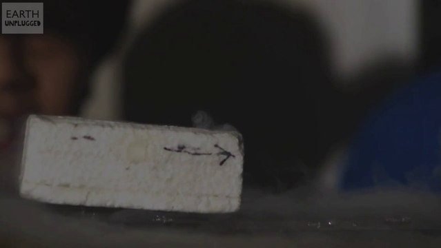 Magnetic Levitation In Slow Motion - Crazy!!!