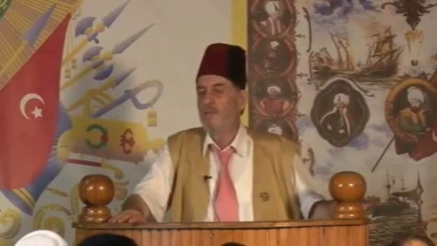Kadir Mısıroğlu - Dar Kafanla Osmanlıyı Tenkid Ediyorsun ulan Kemalist Mal