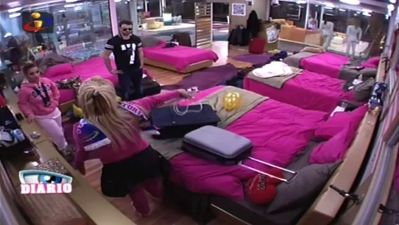 Grande Barracada na casa Rute tenta agredir Juliana [Completo] Desafio Final 2