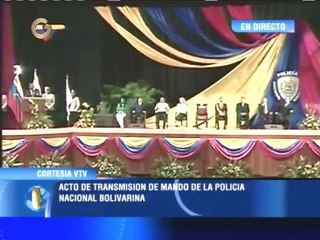 Download Video: Rodríguez Torres recomienda a funcionarios policiales acercarse a las comunidades