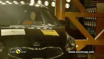 Euro NCAP  Kia Carens  2013  Crash test