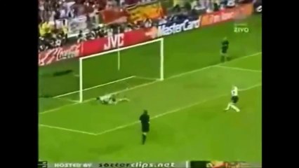 O Μπέκαμ σημαδεύει τα... πουλιά με την Εθνική Αγγλίας