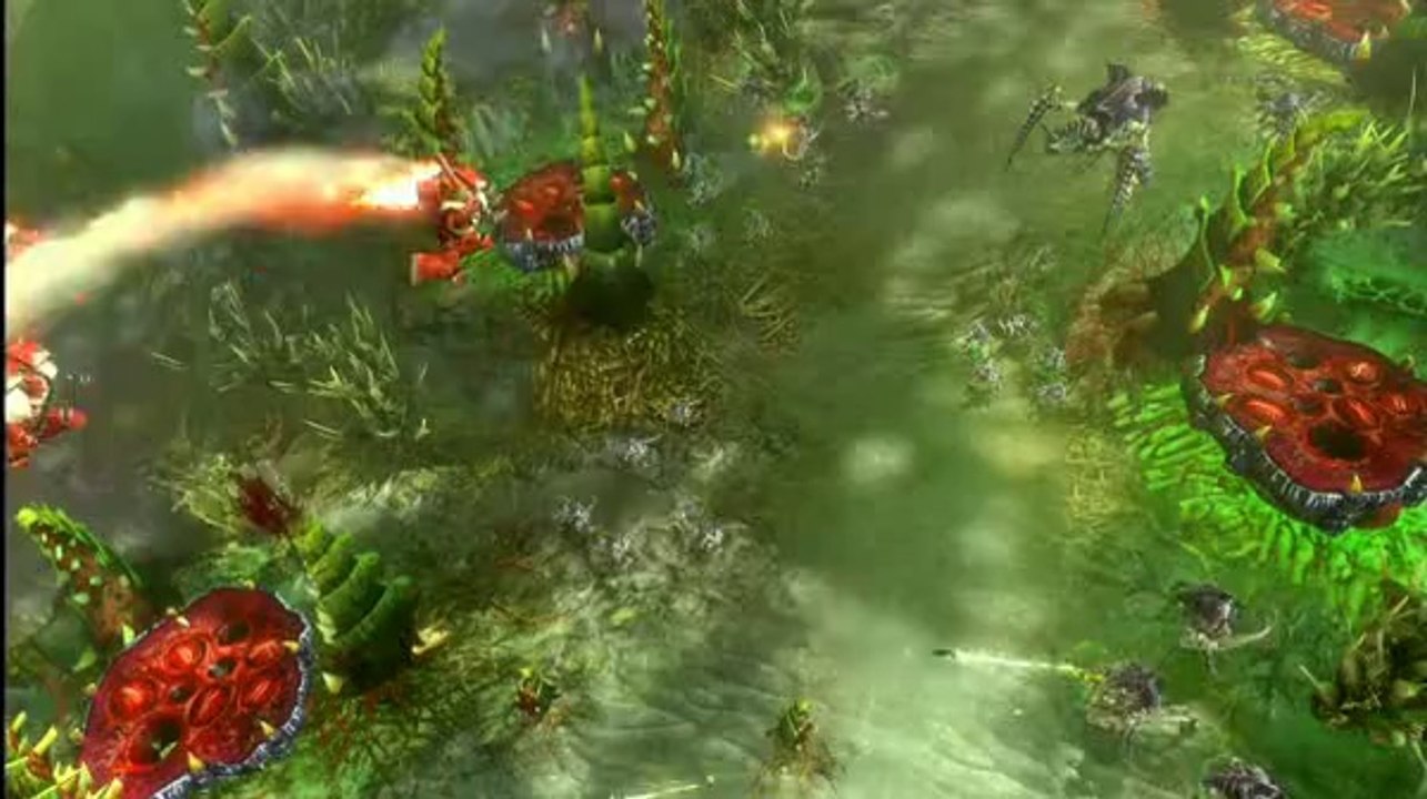 Warhammer 40.000 : Dawn of War II - Meet The Tyranids Trailer