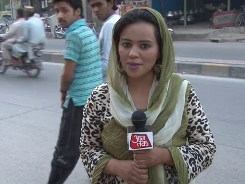 NADIA BATOOL BOKHARI AAJ TAK INDIAN TV PM GAILANI