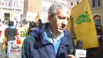 Ambientalisti a Montecitorio, appello al governo Renzi salvaguardare clima e sostegno a energie rinnovabili