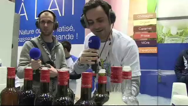 Gage : Camille Combal devient vendeur de lait