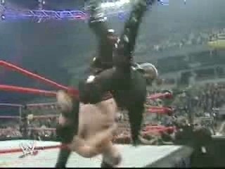 WWE - Kane Vs Viscera - Backlash 2005