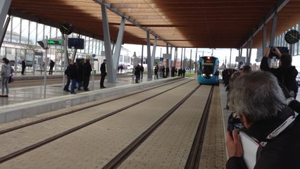 Arrivée du Premier ministre à Nantes