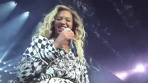 Beyoncé le cantó el cumpleaños a un fans en pleno concierto