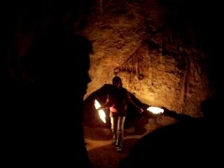 clandestine jongleur de feu