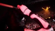 extrait de  いいね！par les BABYMETAL (Live in TOKYO 2012)