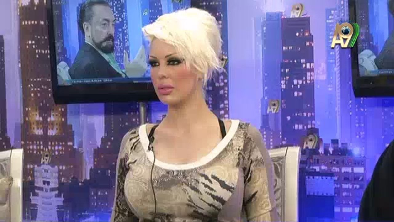 Allah Hz. Mehdi (as) çıkmadan önce dünyada karışıklık meydana getiriyor.