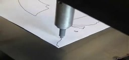 A CNC PLASMA CUTTING TABLE drawing a picture