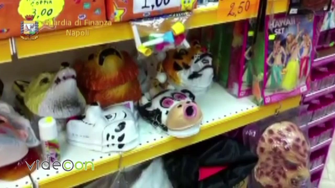 Sequestrate maschere di Carnevale con volti politici c'erano anche quelle di Renzi, Grillo e del Cav